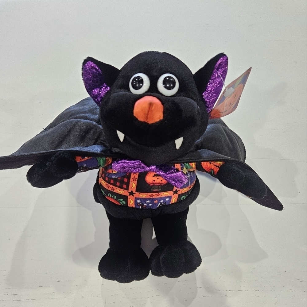 Chosun International Vintage Halloween Stuffed Black Bat. Retro Summerween - Picture 2 of 8